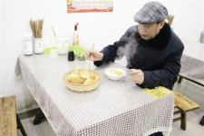 疫情之下，餐飲行業(yè)何去何從【重慶火鍋底料批發(fā)地址】